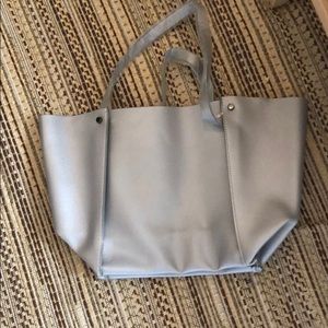 Metallic silver purse brand new! Large purse 👛
